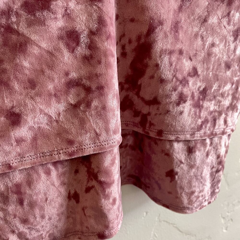 Express One Eleven Size XS Tank - Pink Velour Tiered Crop Spaghetti Straps - Picture 5 of 10